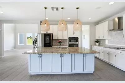2562 Heritage Green Avenue, Davenport, FL 33837 - Photo 24