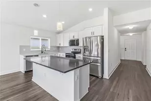 3837 Elk Blf Rd, Saint Cloud, FL 34772 - Photo 10