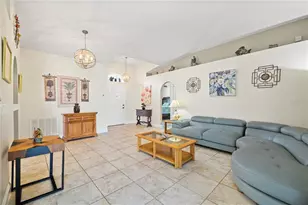 2912 Belle Ln, Kissimmee, FL 34743 - Photo 10