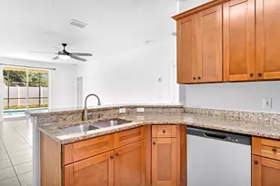 914 Knollwood Dr, Davenport, FL 33837 - Photo 6