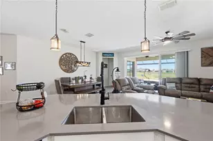 8954 Fluffy Lie Ct, Davenport, FL 33896 - Photo 8