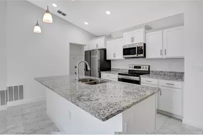 224 Gladiola Court, Poinciana, FL 34759 - Photo 4
