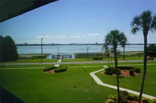 333 Lake Howard Dr NW, Winter Haven, FL 33880 - Photo 8