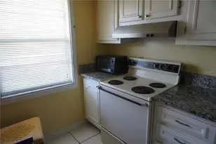 333 Lake Howard Dr NW, Winter Haven, FL 33880 - Photo 28