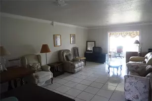 333 Lake Howard Dr NW, Winter Haven, FL 33880 - Photo 4