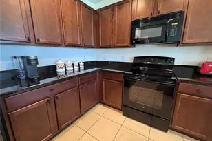 3711 Briarwood Estates Cir, Saint Cloud, FL 34771 - Photo 10