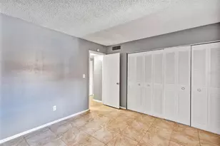 2864 N Powers Dr, Orlando, FL 32818 - Photo 24