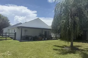 2916 Canoe Cir, Saint Cloud, FL 34772 - Photo 16
