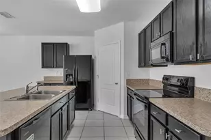 1828 Partin Terrace Rd, Kissimmee, FL 34744 - Photo 4