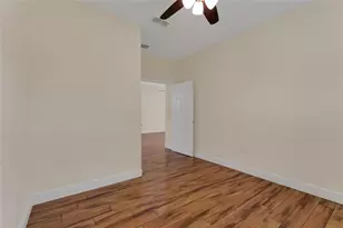 624 Grand Canal Dr, Kissimmee, FL 34759 - Photo 20
