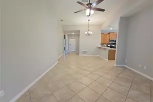 5201 Sunset Canyon Dr, Kissimmee, FL 34758 - Photo 4