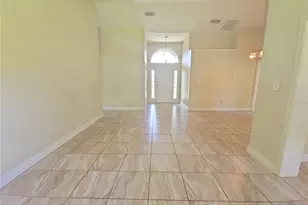 3820 Blackberry Cir, Saint Cloud, FL 34772 - Photo 4