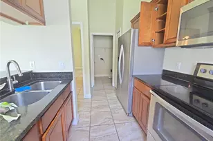 3820 Blackberry Cir, Saint Cloud, FL 34772 - Photo 8