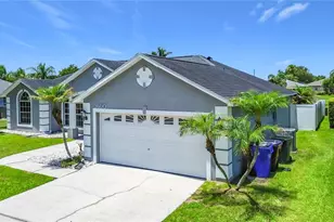 3600 Yellow Bird Ct, Saint Cloud, FL 34772 - Photo 2