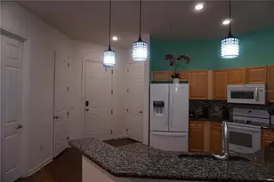 719 Terrace Ridge Cir, Davenport, FL 33896 - Photo 2