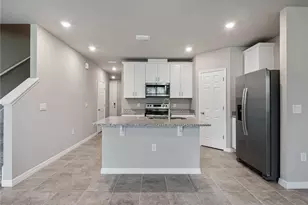 658 Legacy Loop, Davenport, FL 33896 - Photo 4