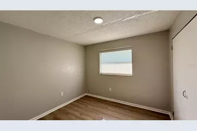 205 Mill Street, Wildwood, FL 34785 - Photo 10