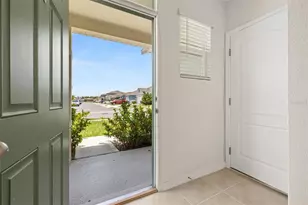 2842 Waterlily Wy, Kissimmee, FL 34759 - Photo 4
