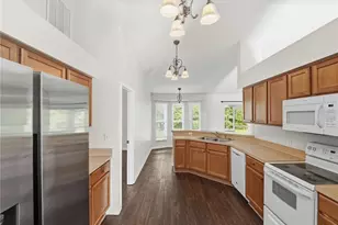 2368 Sweetwater Blvd, Saint Cloud, FL 34772 - Photo 10