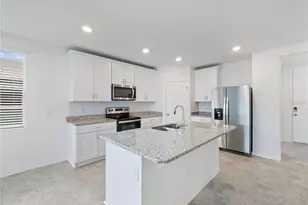 2606 Irish Elk Ave, Davenport, FL 33837 - Photo 2