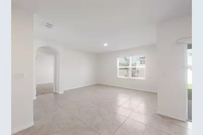 708 Tortugas Street, Haines City, FL 33844 - Photo 4