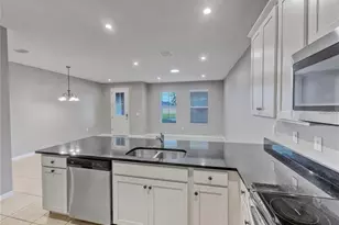 2424 Blowing Breeze Ave, Kissimmee, FL 34744 - Photo 10