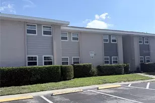 861 Sky Lake Cir, Orlando, FL 32809 - Photo 2