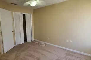2411 Berkshire Ct, Kissimmee, FL 34746 - Photo 26