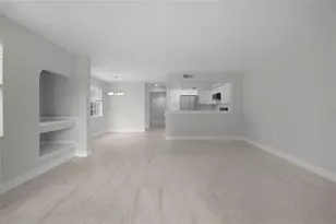 13929 Fairway Island Dr, Orlando, FL 32837 - Photo 12