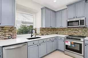 3170 Zaharias Dr, Orlando, FL 32837 - Photo 14