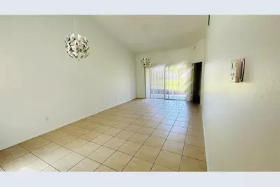 12121 Augusta Woods Circle, Orlando, FL 32824 - Photo 2