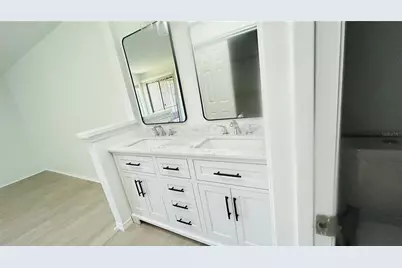 12121 Augusta Woods Circle, Orlando, FL 32824 - Photo 16