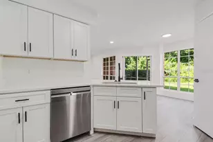 4613 Gate Pl, Orlando, FL 32811 - Photo 12