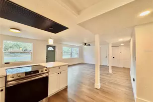 1135 Cherokee Dr, Kissimmee, FL 34744 - Photo 2