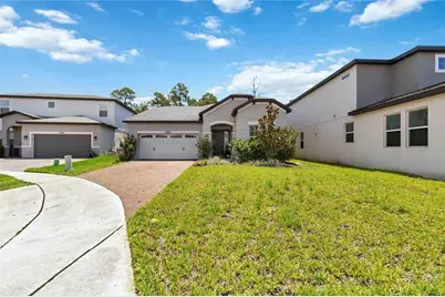 5456 Carrara Court, Saint Cloud, FL 34771 - Photo 2