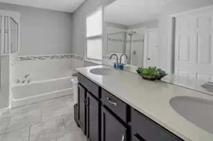 624 Sardinia Cir, Davenport, FL 33837 - Photo 12