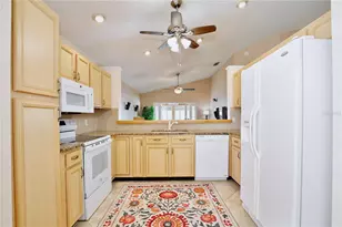 1554 Margarete Crescent Dr, Apopka, FL 32703 - Photo 6