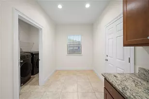 14 Ferguson Dr, Orlando, FL 32805 - Photo 6