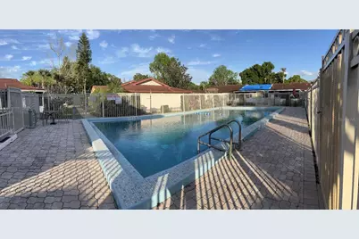 69 S Marbrisa Way, Kissimmee, FL 34743 - Photo 18