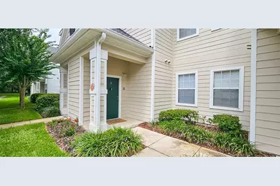 200 Southern Pecan Circle #203, Winter Garden, FL 34787 - Photo 2