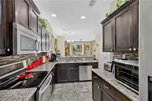 4900 Poolside Dr, Saint Cloud, FL 34769 - Photo 6