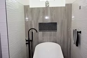 2270 Tournament Ct, Kissimmee, FL 34746 - Photo 8