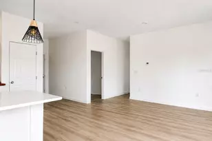 980 Tahiti Ave SE, Palm Bay, FL 32909 - Photo 6