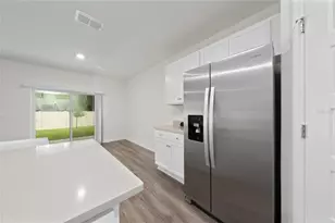 698 Park Pl Blvd, Davenport, FL 33837 - Photo 6