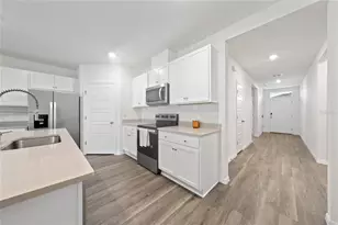 698 Park Pl Blvd, Davenport, FL 33837 - Photo 6