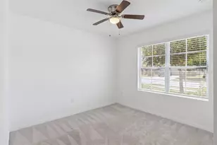 4257 Roberta Dr, Winter Haven, FL 33881 - Photo 10