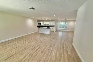 2810 Flowertree Rd, Belle Isle, FL 32812 - Photo 2
