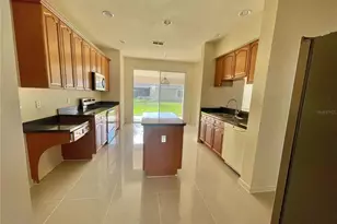 2370 Hinsdale Dr, Kissimmee, FL 34741 - Photo 8