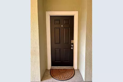 6412 Queens Borough Avenue #313, Orlando, FL 32835 - Photo 2
