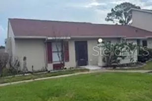 108 Pine Island Cir, Kissimmee, FL 34743 - Photo 2